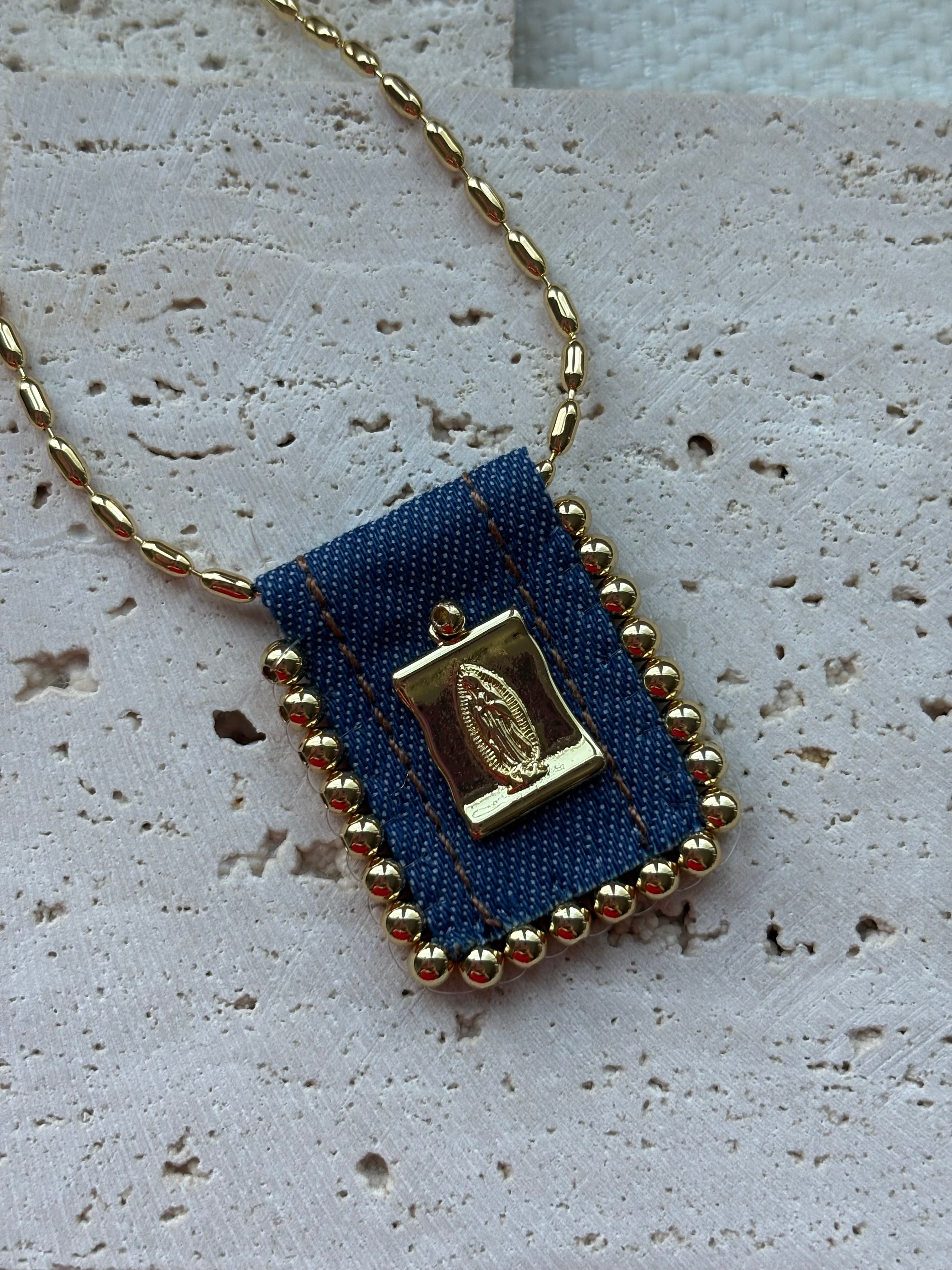 El Escapulario - Virgin of Guadalupe